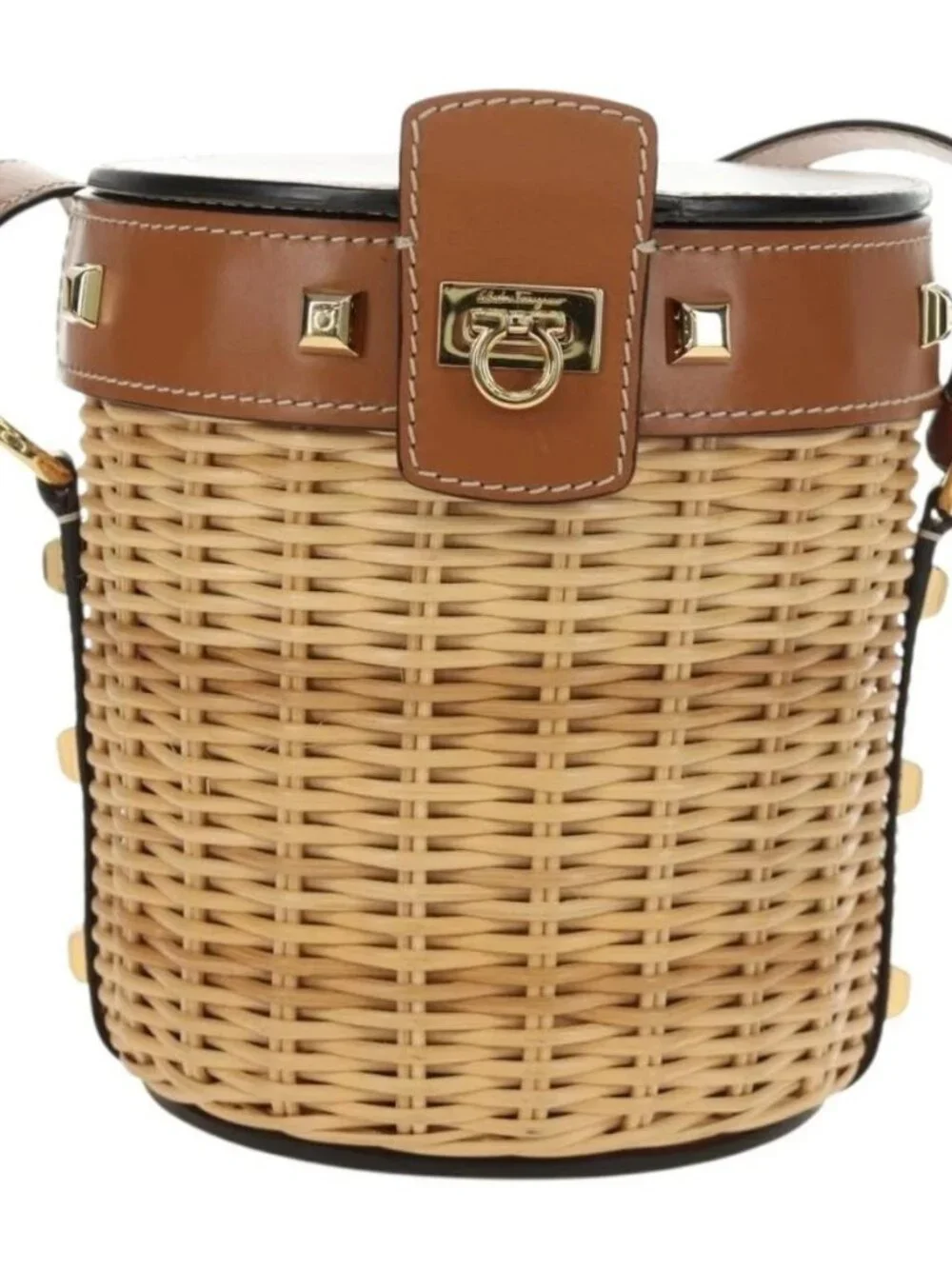 Salvatore Ferragamo Gancini Straw Bag Raffia Beige Gold Auth BA13293SM